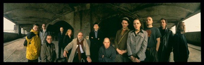 Panoramic Britpulp! shoot © Hugo Glendinning 1999